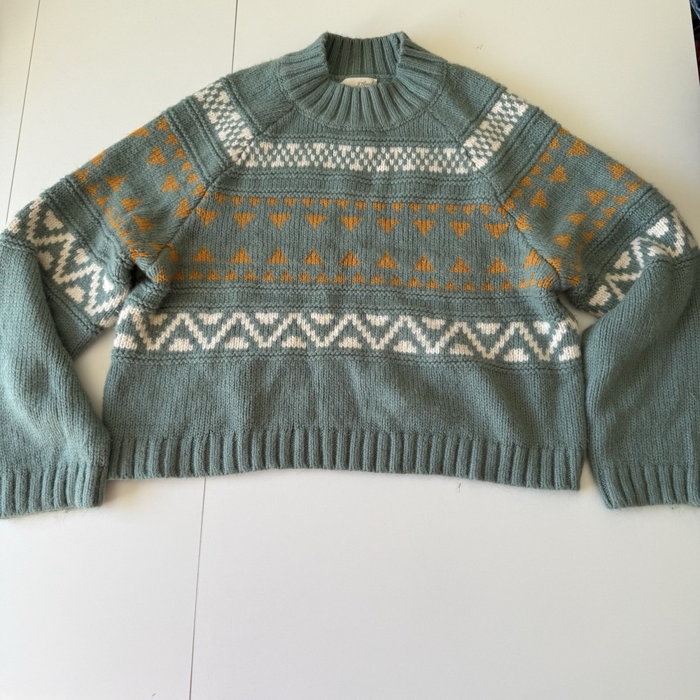 Universal Threads Women's Cropped Aztec Sweater‎ Size XL Turquoise/Yellow/White